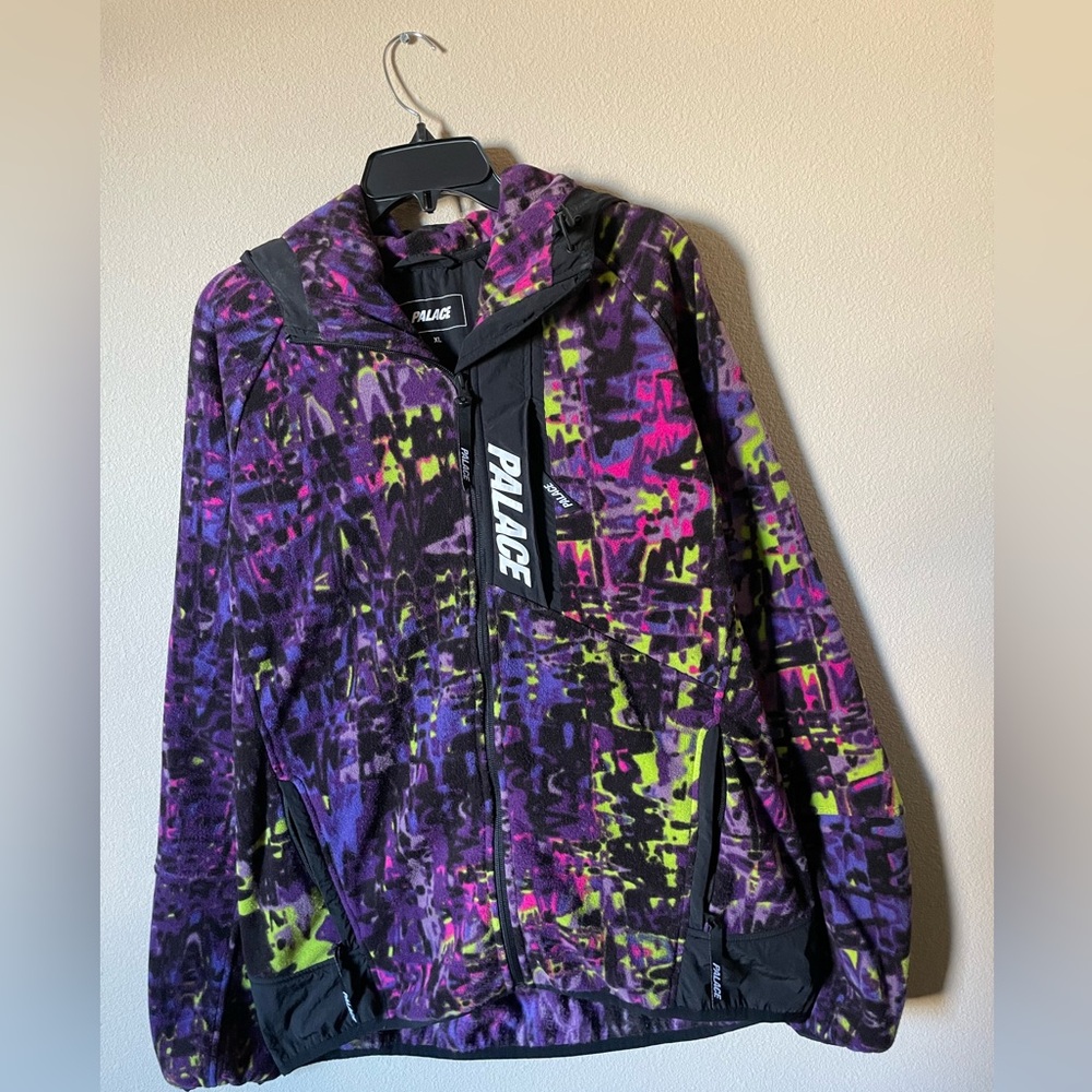 PALACE TREKNO FLEECE XL. EXCELLENT BARELY USED CONDITION. COMES W ORIGINAL BAG